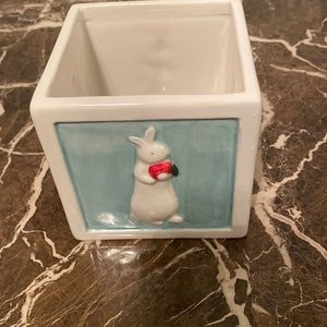 Bunny Cube By Applause With 4 Different Pictures